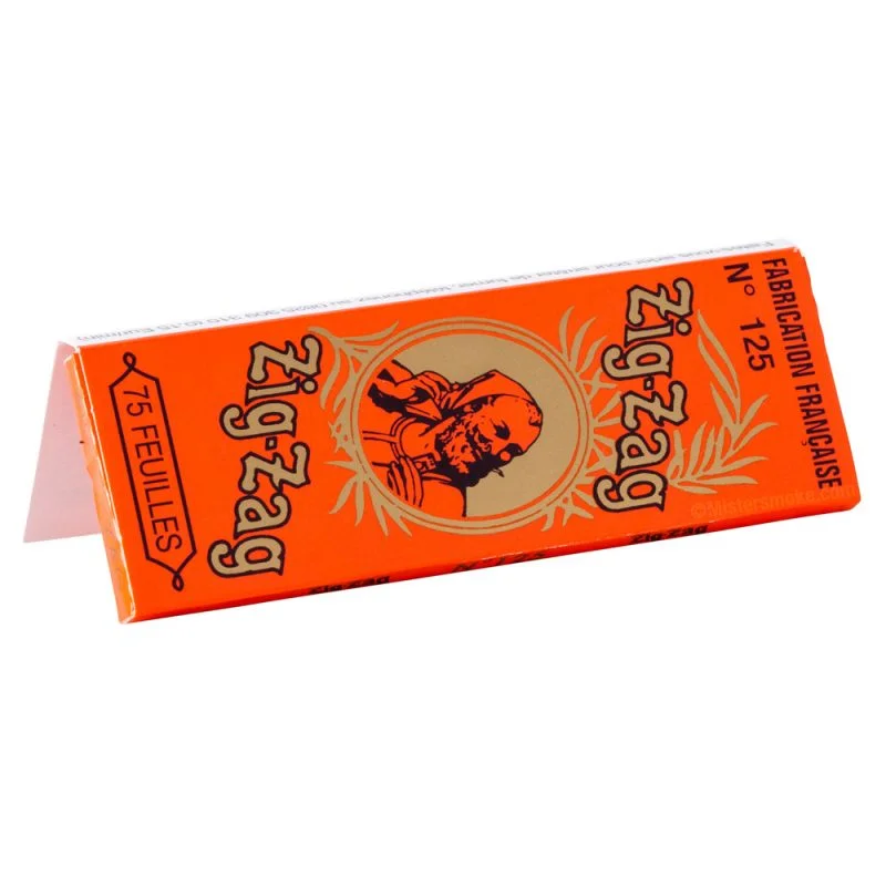 Carnet ZIG ZAG Orange n°125, feuilles à rouler courtes, papier classique épais pour un roulage stable, idéal pour les fumeurs recherchant un produit emblématique et facile à utiliser.