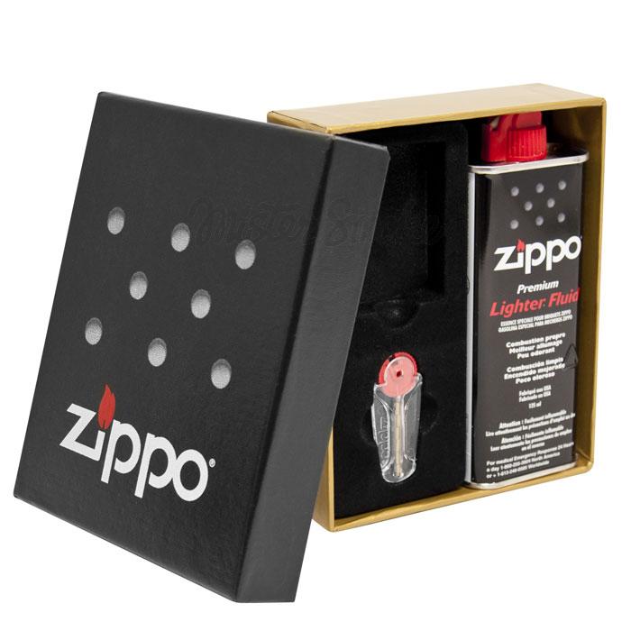 Coffret Zippo avec pierres et essence