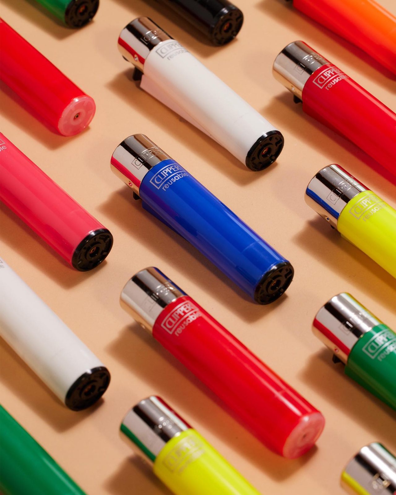comment recharger mon briquet clipper ?