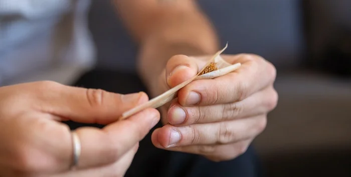 TOP 5 best rolling paper brands