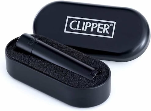 briquet clipper en métal noir avec étui cadeau