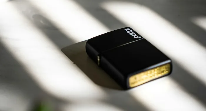 briquet zippo : le meilleur briquet essence, garantie à vie. Made in USA