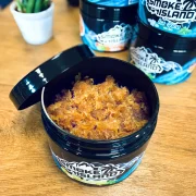 smoke island, du tabac à chicha sans nicotine, fabriqué avec de la cellulose végétale.
