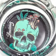 cendrier en verre avec le fond décoré style tête de mort - cendrier de la marque de papier à rouler Smoking.