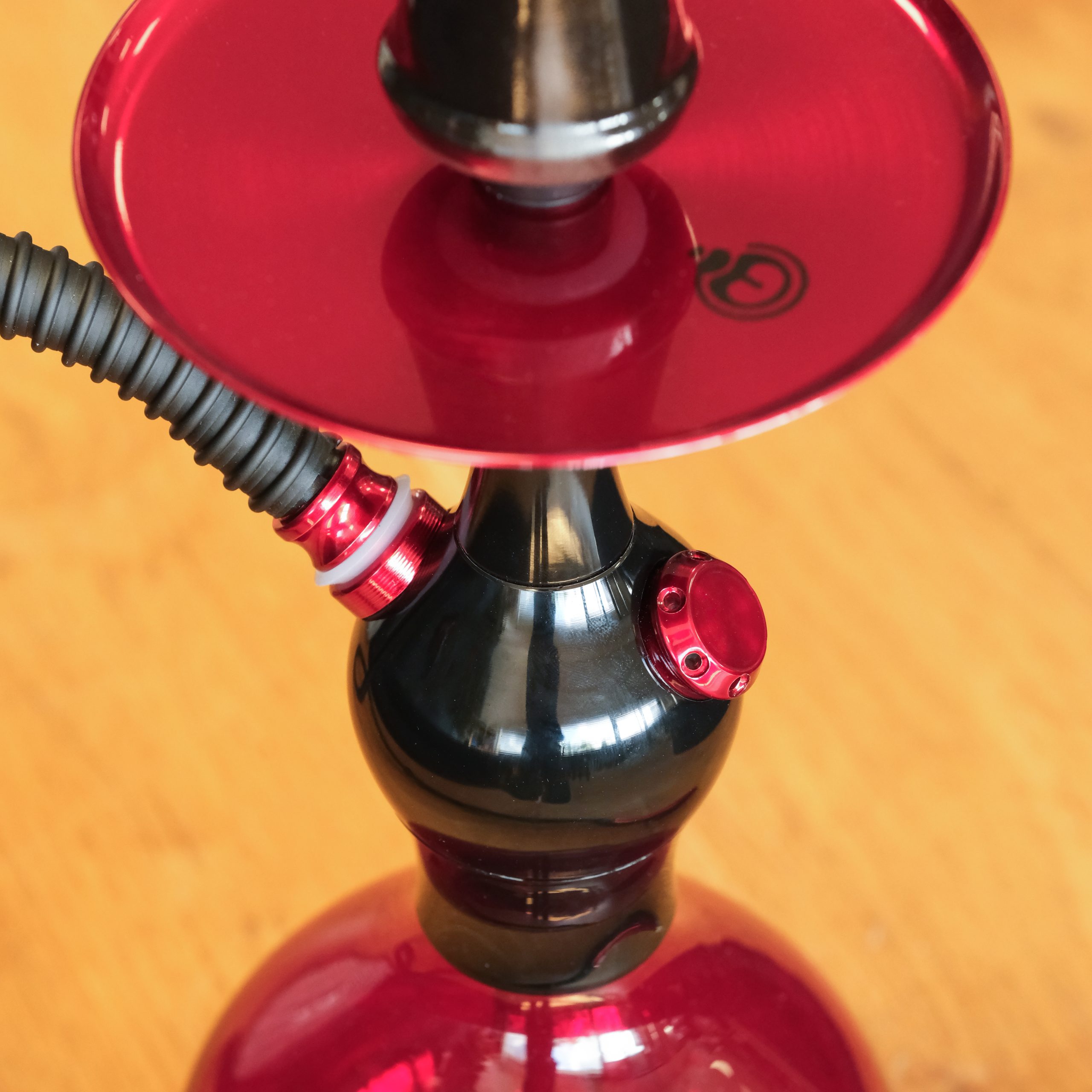 zoom détail de l'assiette et de la colonne de la chicha el badia c1 v2