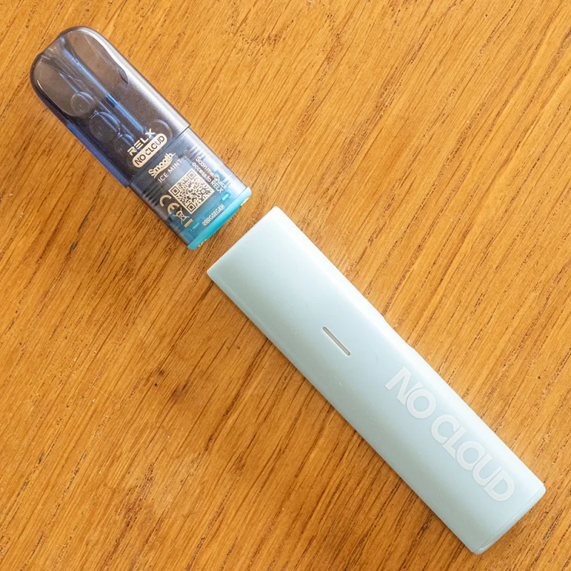 cigarette électronique facile d'utilisation avec système de cartouche pod pré-remplie en liquide